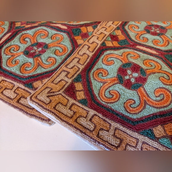 Kashmiri 2 wool pillow covers ethnic design Boho tribal red green hand made EUC - Picture 3 of 5